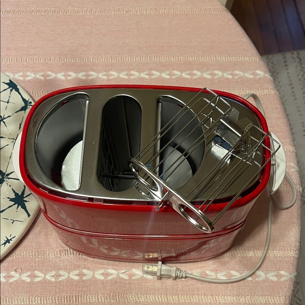 Brand New Nostalgia Red Pop Up Hot Dog Toaster - Picture 4 of 10